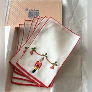 Leron Linen Cocktail Napkins